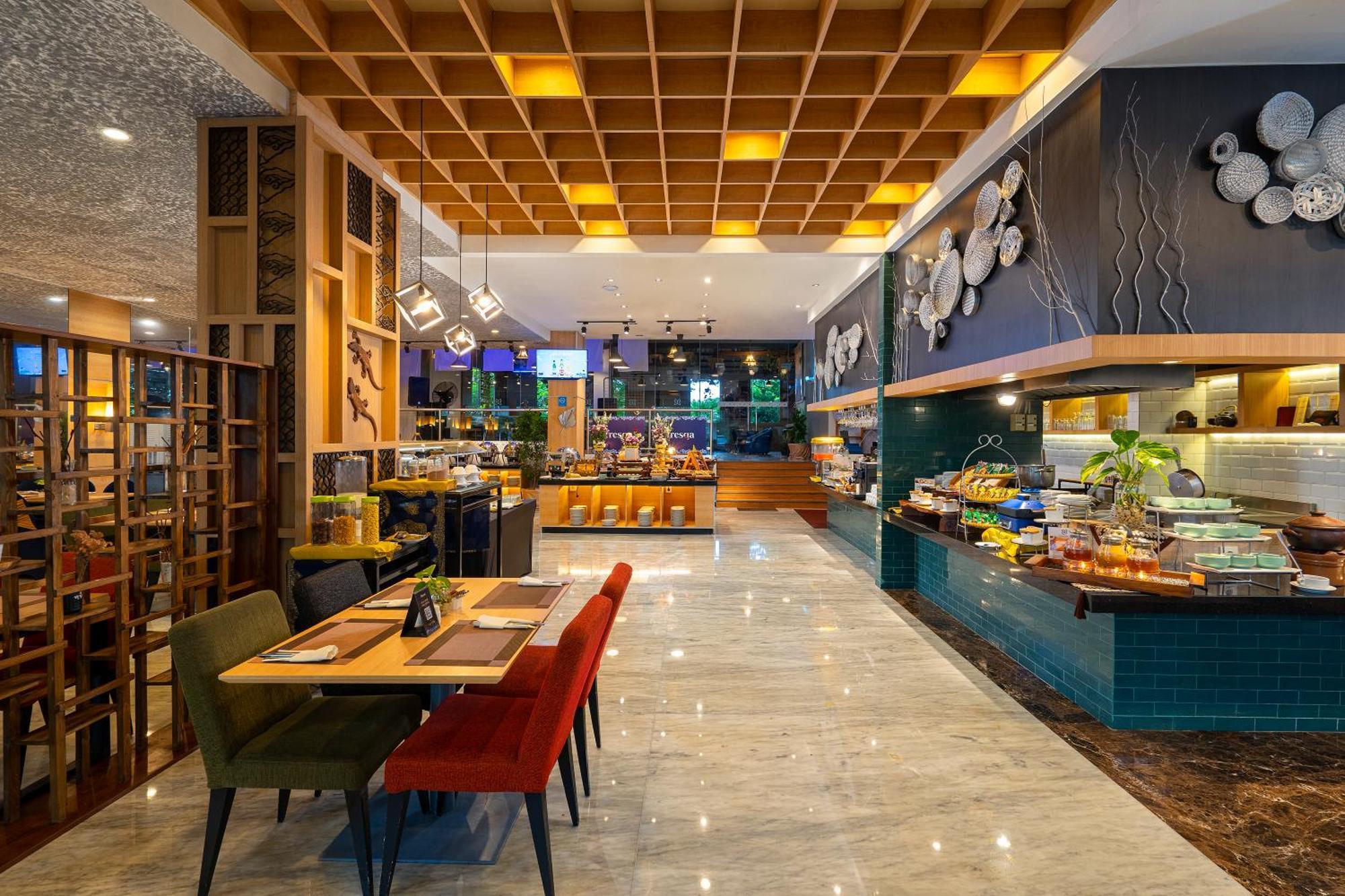 Batiqa Hotel & Apartments Karawang Εξωτερικό φωτογραφία